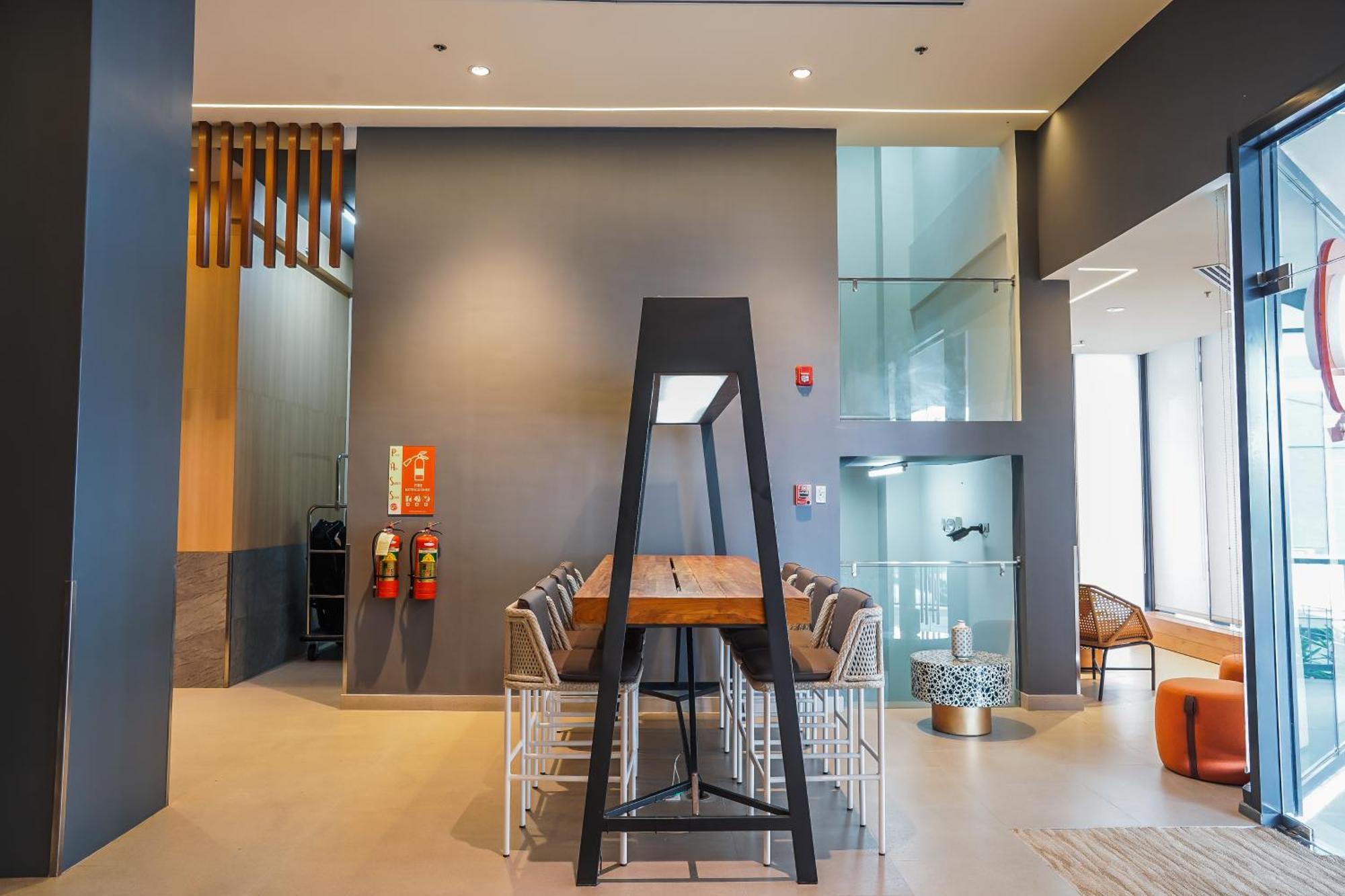 Go Hotels Plus Naga Zewnętrze zdjęcie